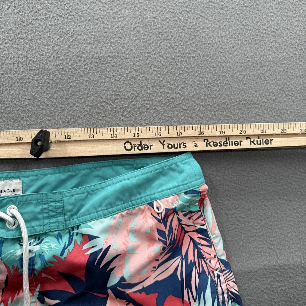 American Eagle Swim Shorts Mens Large Multicolor Tropical Lion‎ Trunks Beach